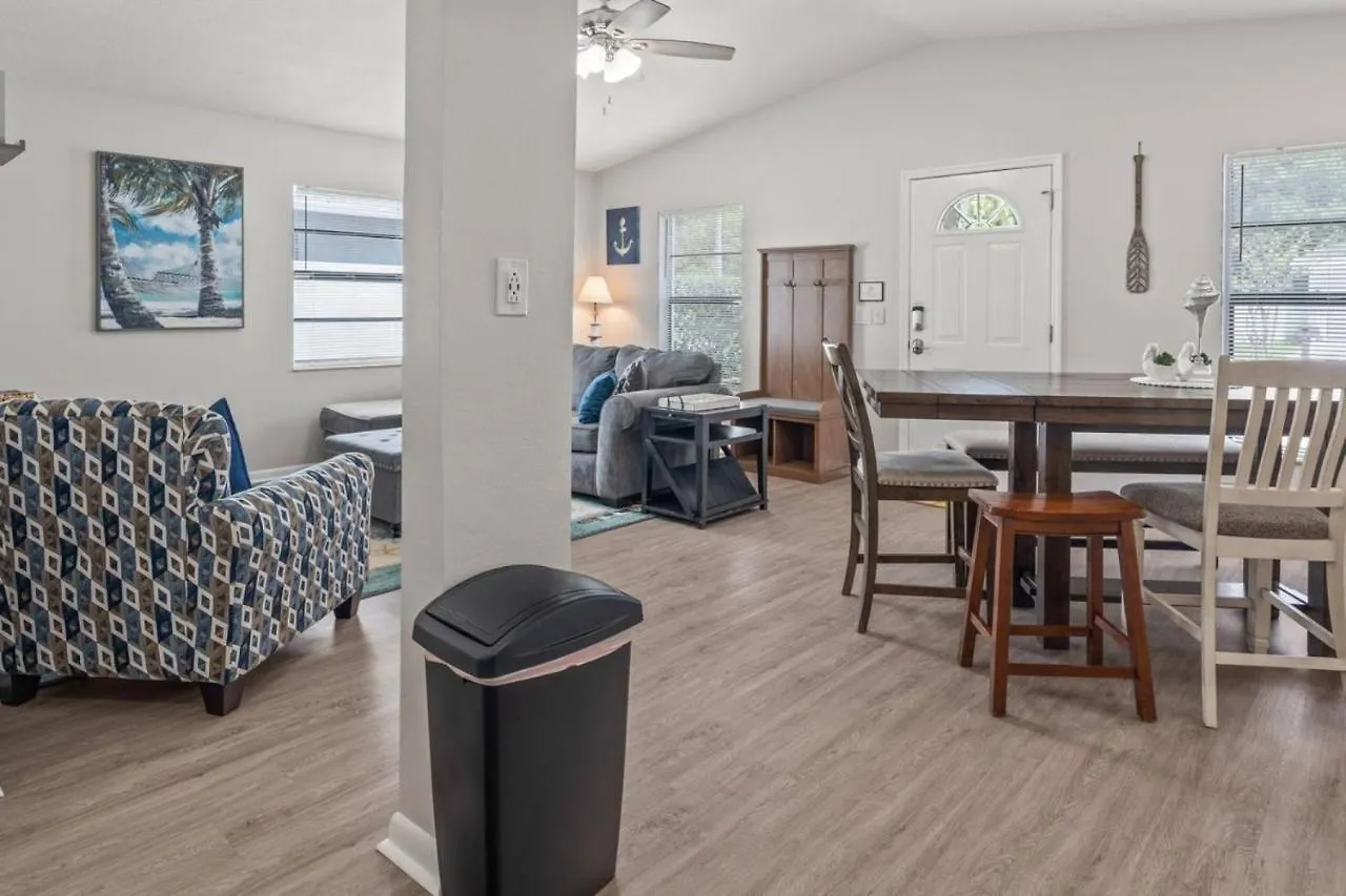 Shells Of Paradise A Cozy, Pet-Friendly Tampa Home With Heated & Screened Pool 4 Miles To Adventure Island And Busch Garden Prázdninový dům