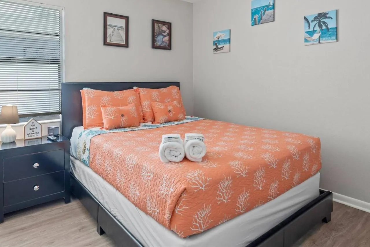 Shells Of Paradise A Cozy, Pet-Friendly Tampa Home With Heated & Screened Pool 4 Miles To Adventure Island And Busch Garden